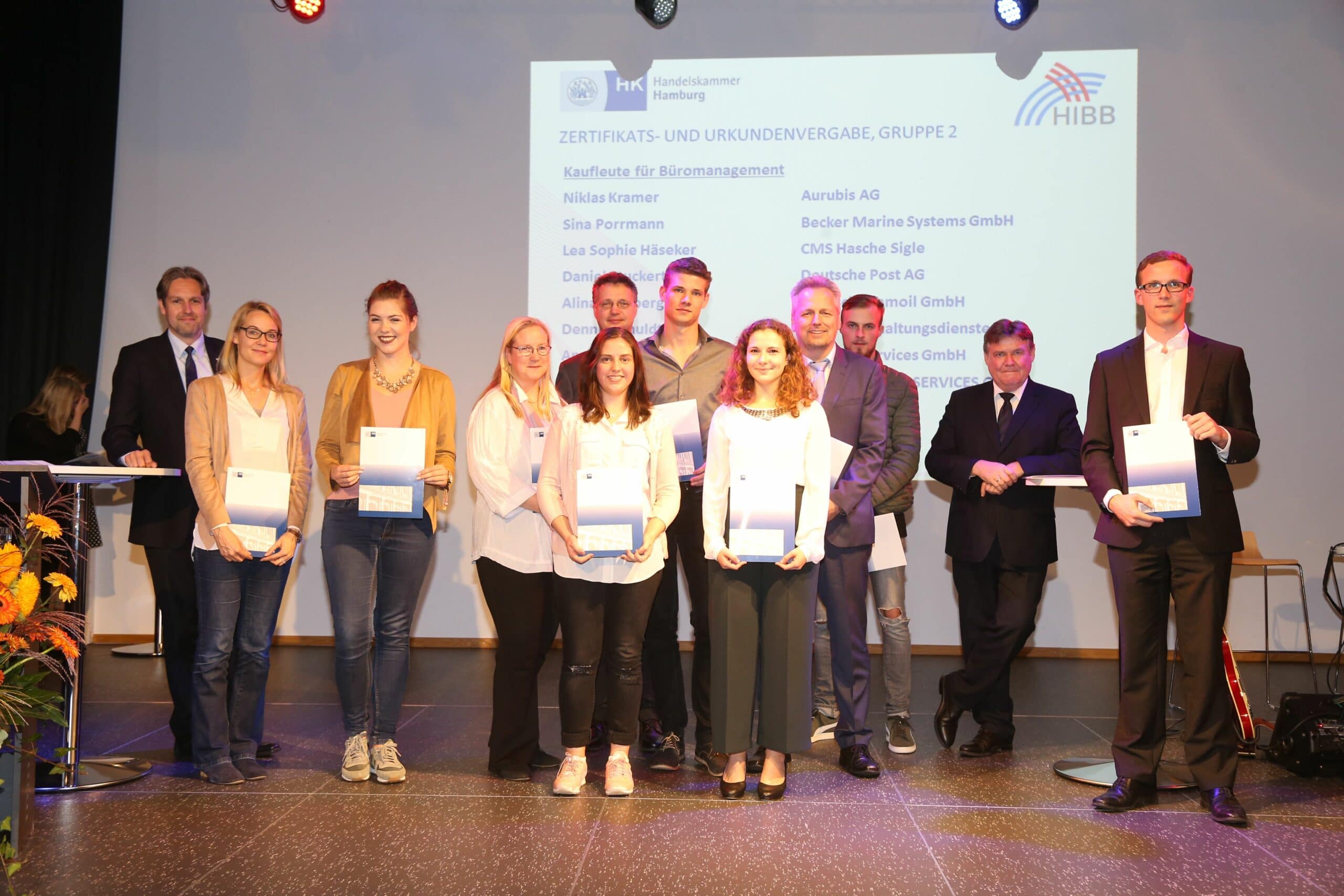 Zertifikats- und Urkundenvergabe für das Auslandspraktikum