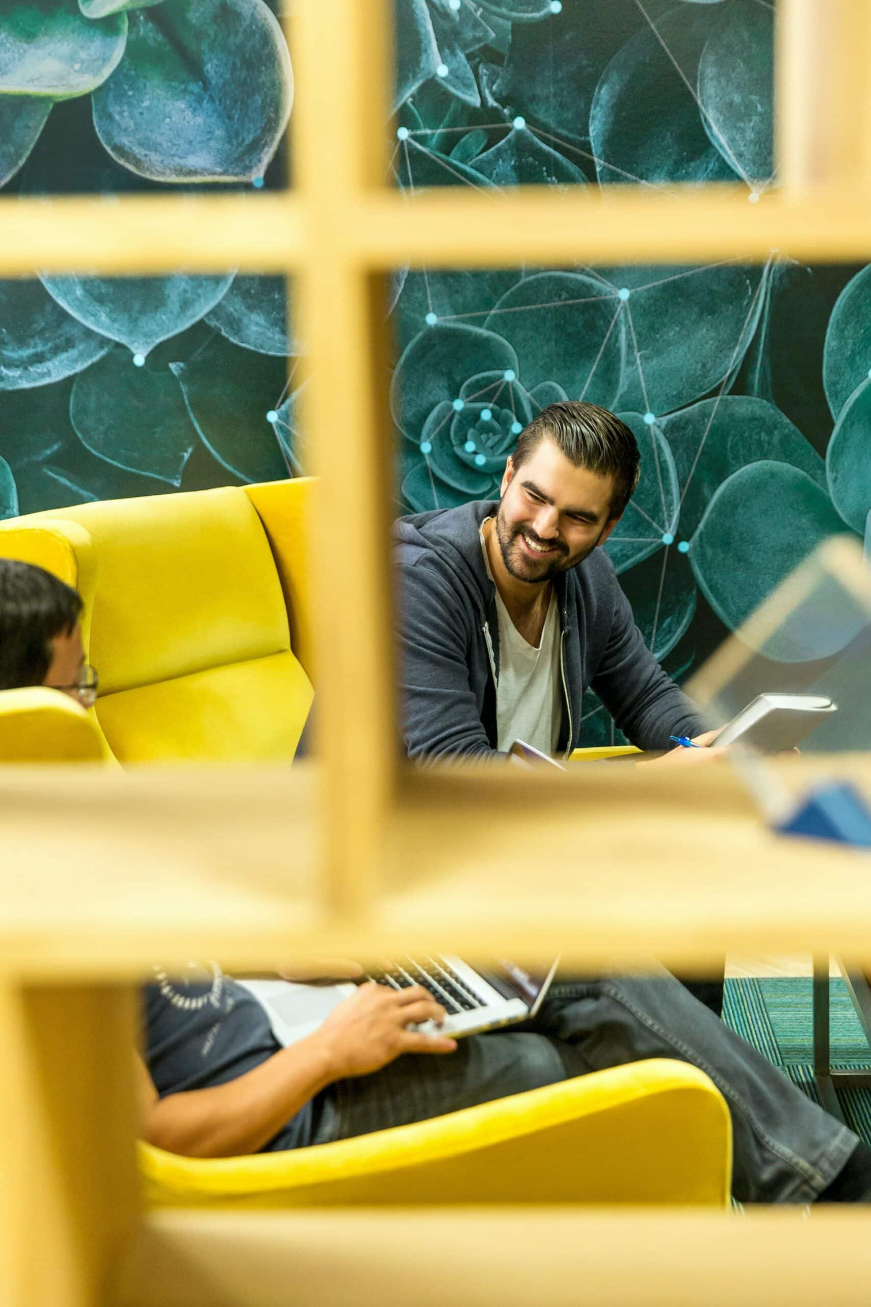 Die perfekte PC-Ausstattung für das Home Office: Ein Leitfaden für CEOs