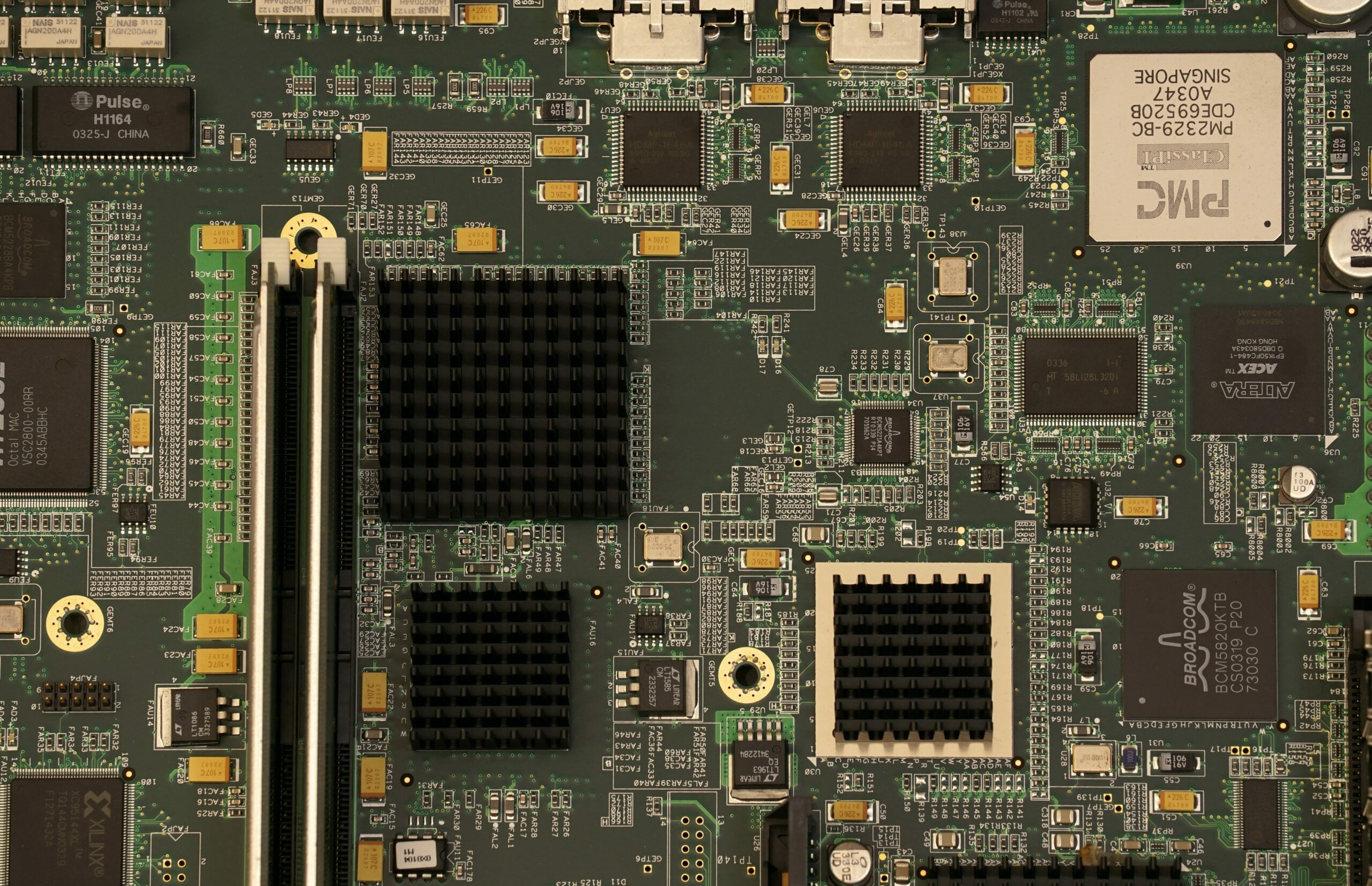 Was ist ein Motherboard und warum ist es für technikinteressierte IT-Entscheider relevant?