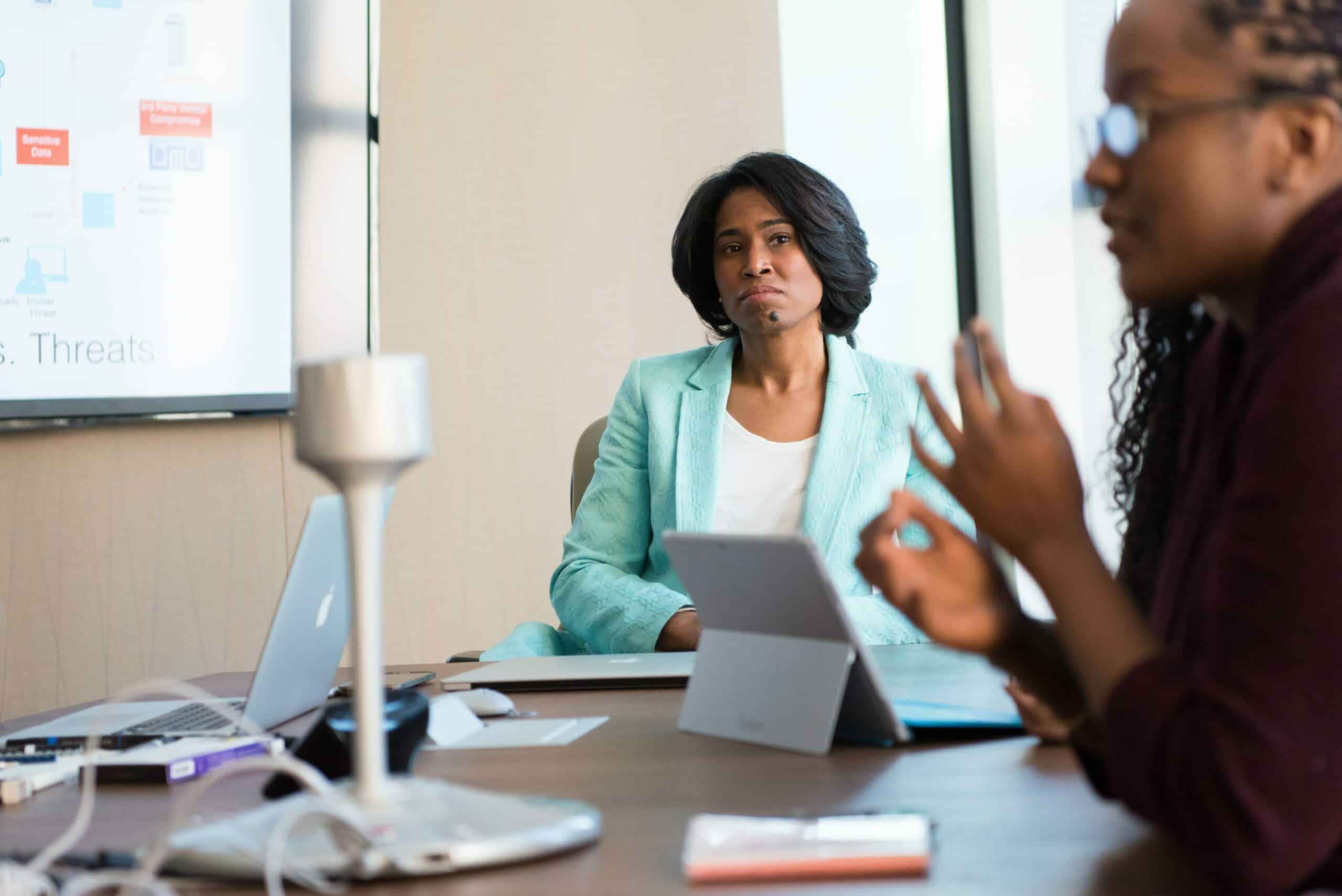 IT-Redundanzstrategien für kleine Unternehmen: Wie Sie Ihr Geschäft vor Datenverlust und Ausfallzeiten schützen können